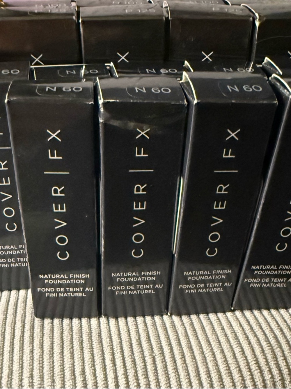 20pc COVER FX Natural Finish mixed Foundation 20pc reseller bundle.